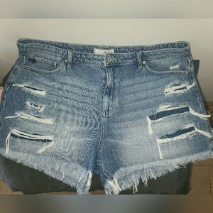 KanCan Ella High RiseFray Hem Mom Shorts size 20 W